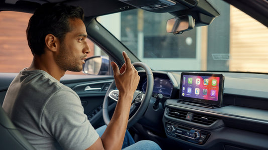 Comment utiliser la commande vocale avec un écran CarPlay ?